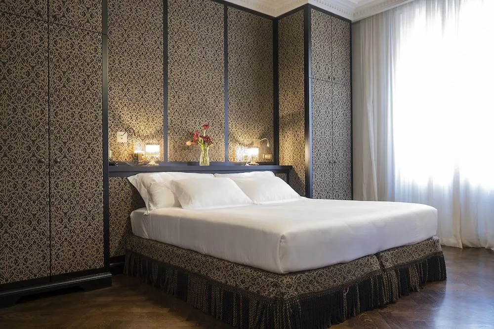 Hotel Locarno Rome