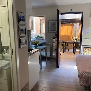 Condotti Appartement