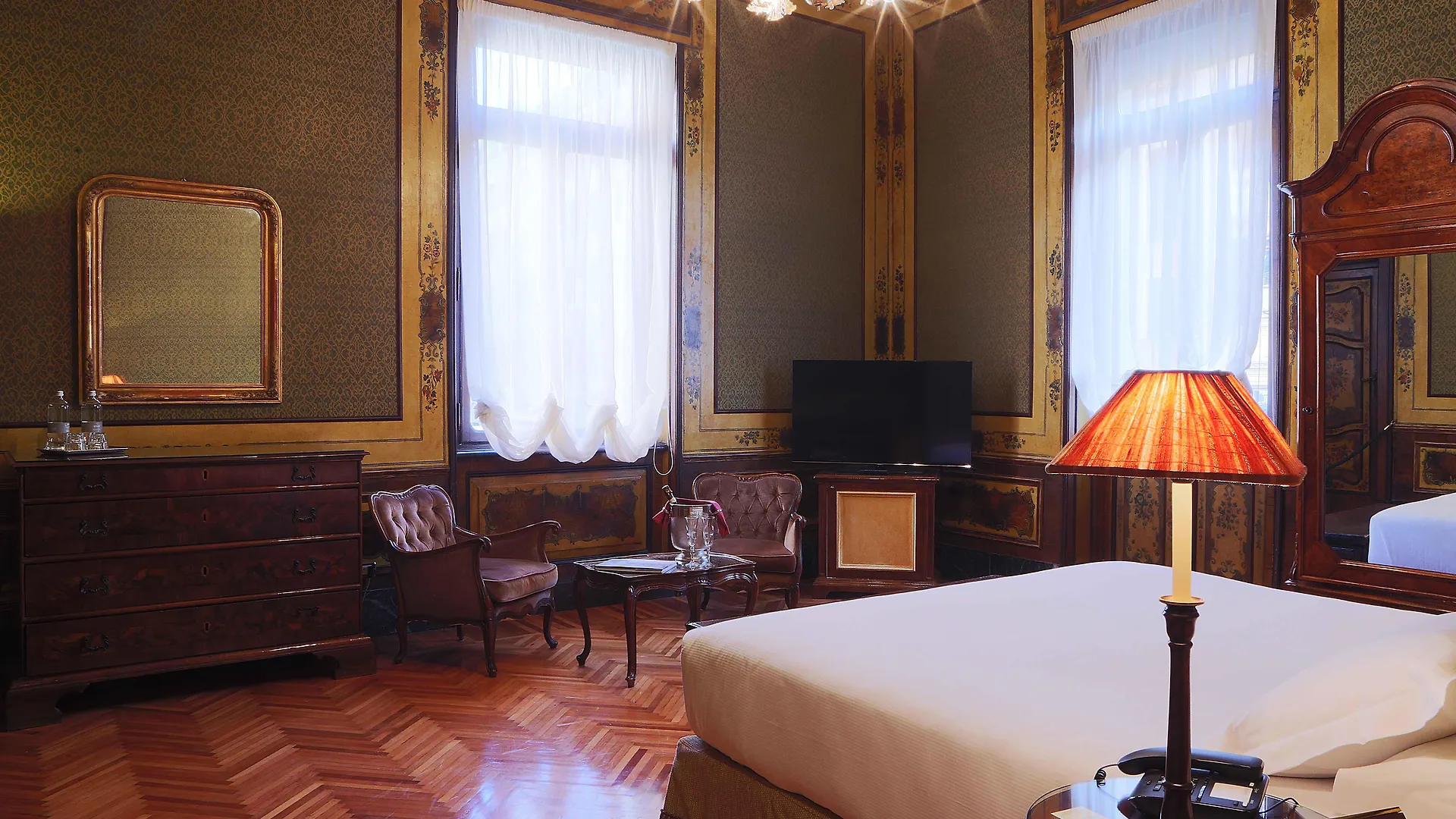 Hotel Locarno Roma