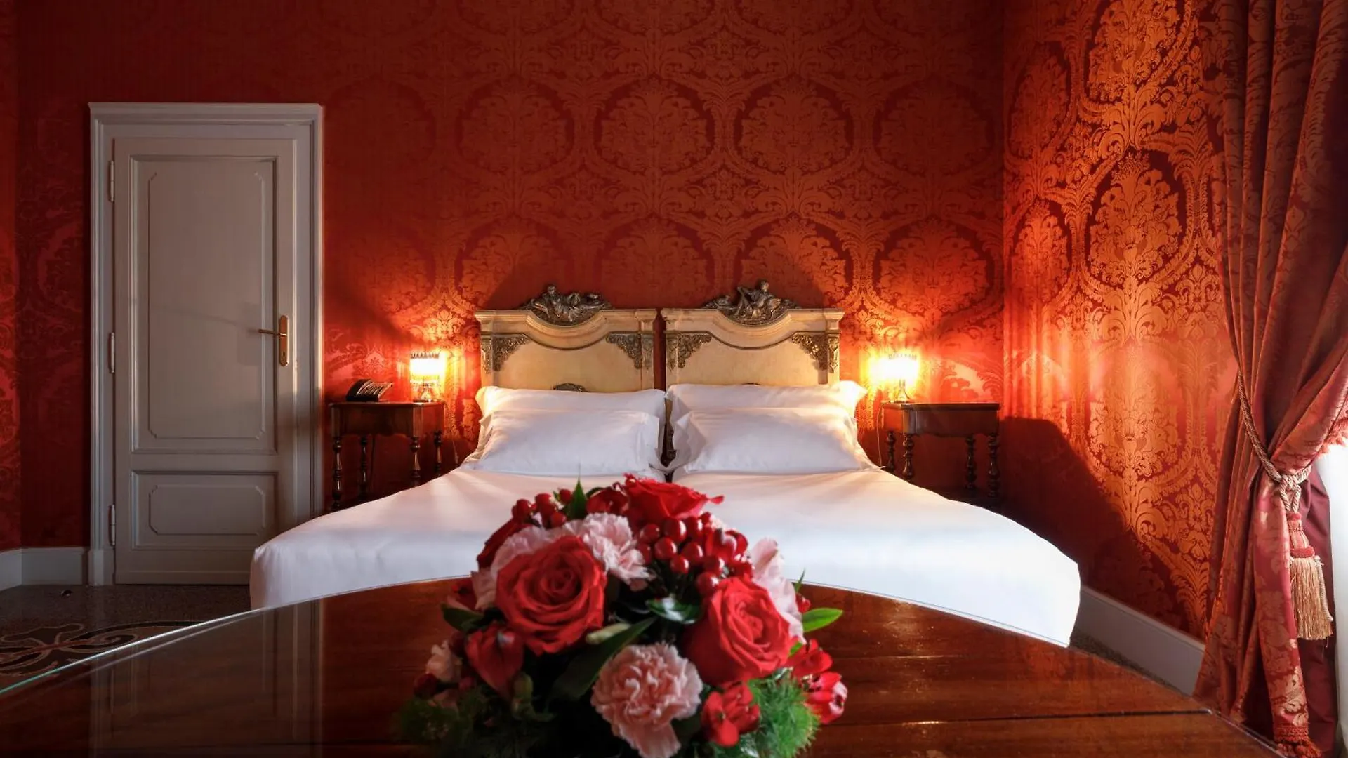 Hotel Locarno Roma Italia