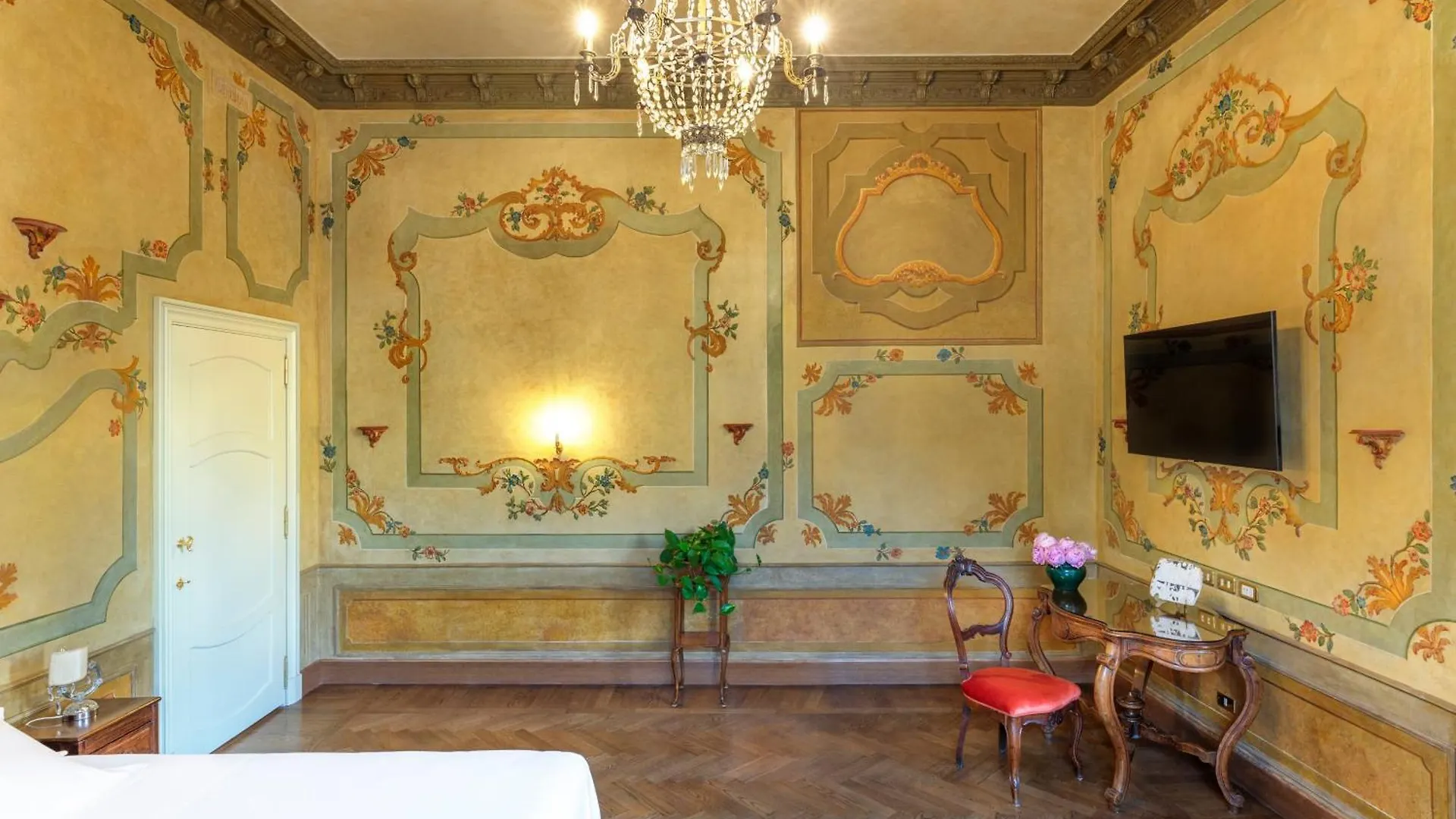 Hotel Locarno Roma